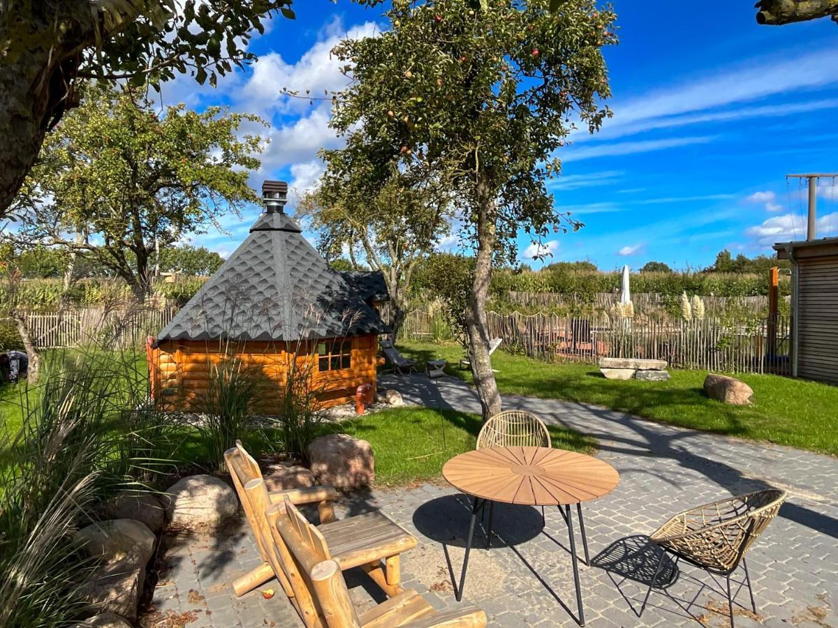Ferienwohnung „Klueterkamer“ - Hof Muehlenkoppel Hasselberg  المظهر الخارجي الصورة